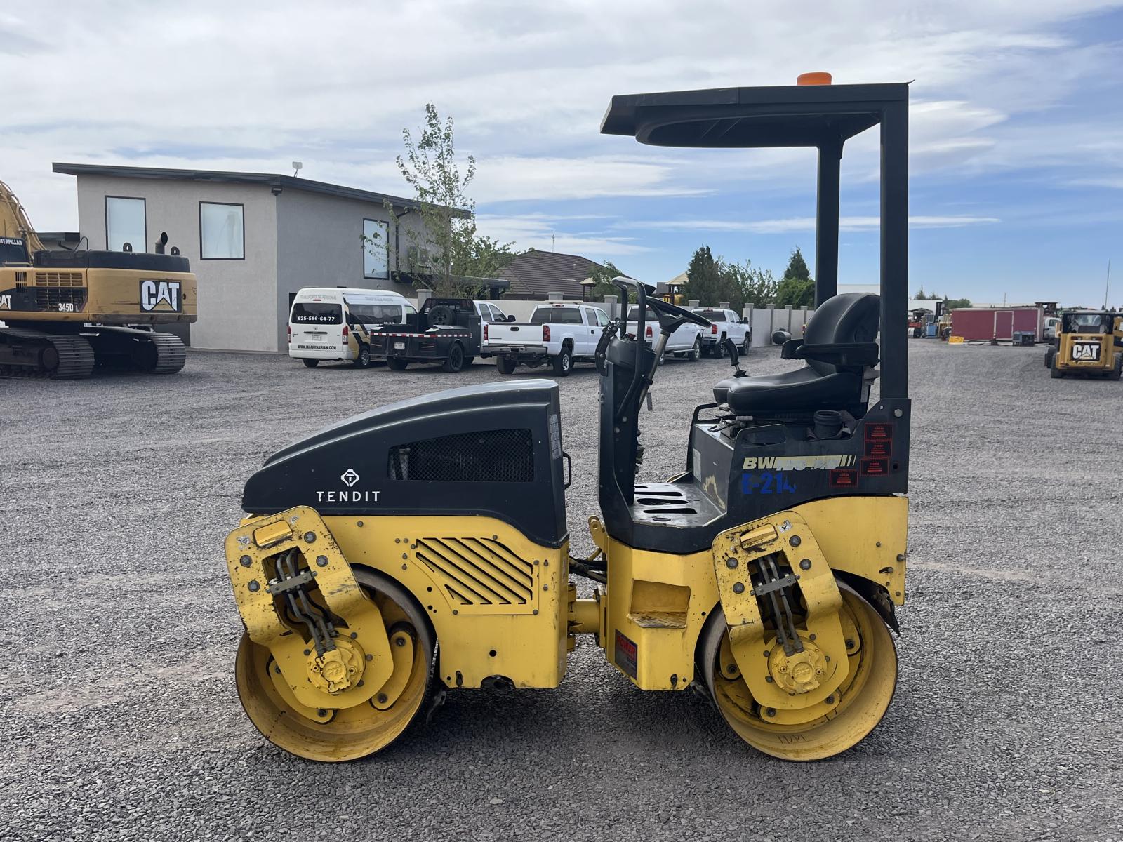 ./imagenes/INVOICE/2019/17471/BOMAG_BW120 (4).JPG